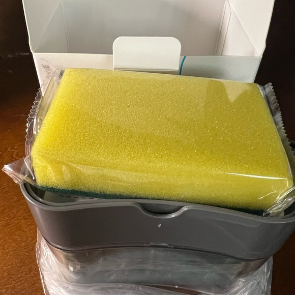 NEW IN BOX Dish Soap Dispenser & Sponge Holder for Kitchen Sink Sponge Included - Picture 8 of 9